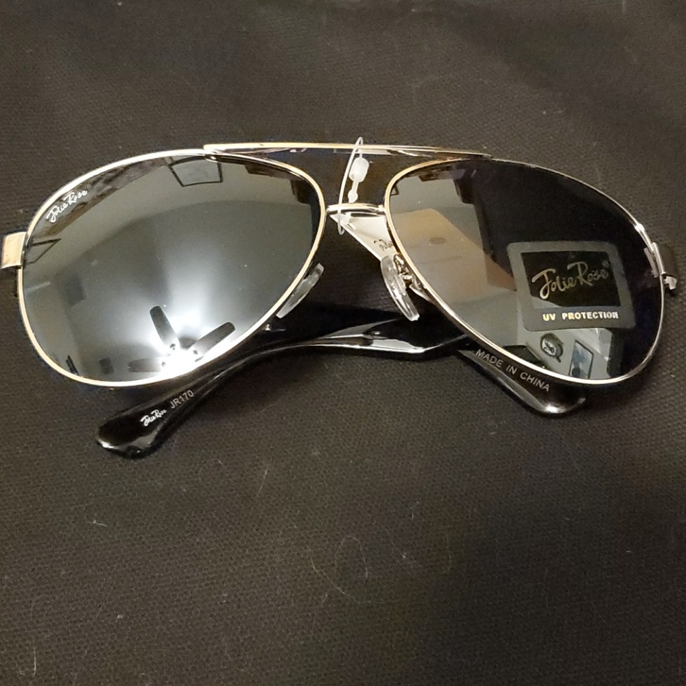Jolie Rose Aviator Sunglasses